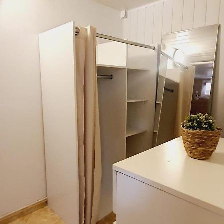 Studio Meuble Avec Piscine Partagee La Ferte-Gaucher Экстерьер фото